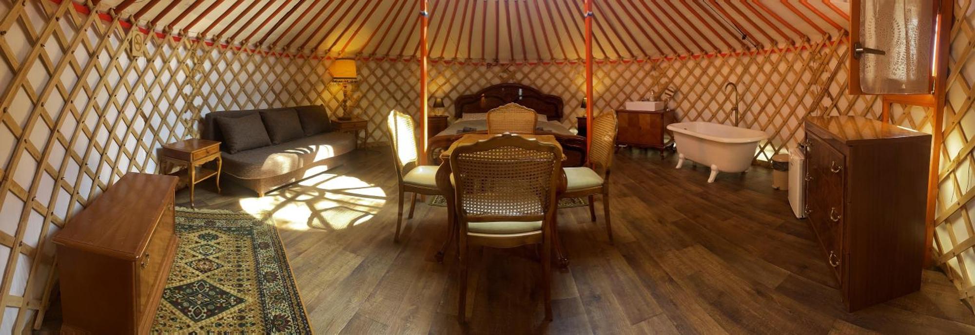 Oeko Kemping Es Glamping Tiszadada Eksteriør billede